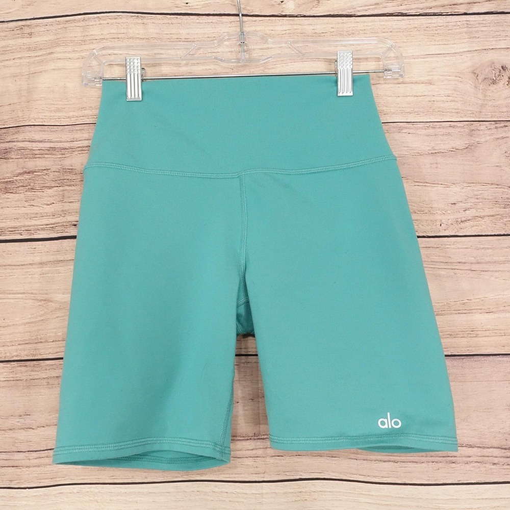 Alo Biker Shorts Womens S Teal High Waist 7 Inseam Athletic Yoga Gym Training